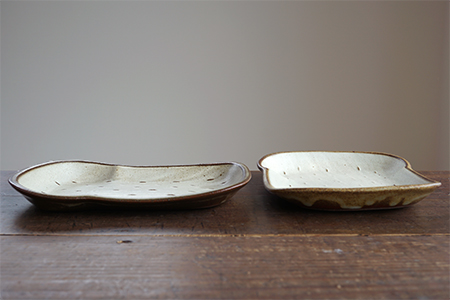 タ２０ 食パン皿 大 - 益子焼の小さな窯元「よしざわ窯」- 生活陶器 