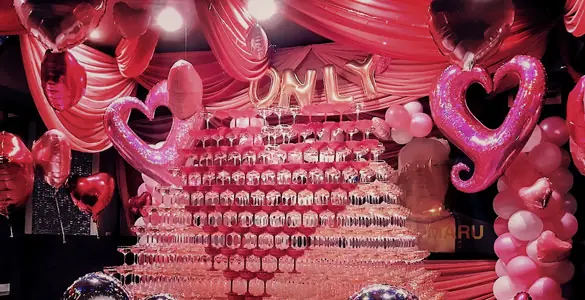 �����ѥ󥿥 champagne tower